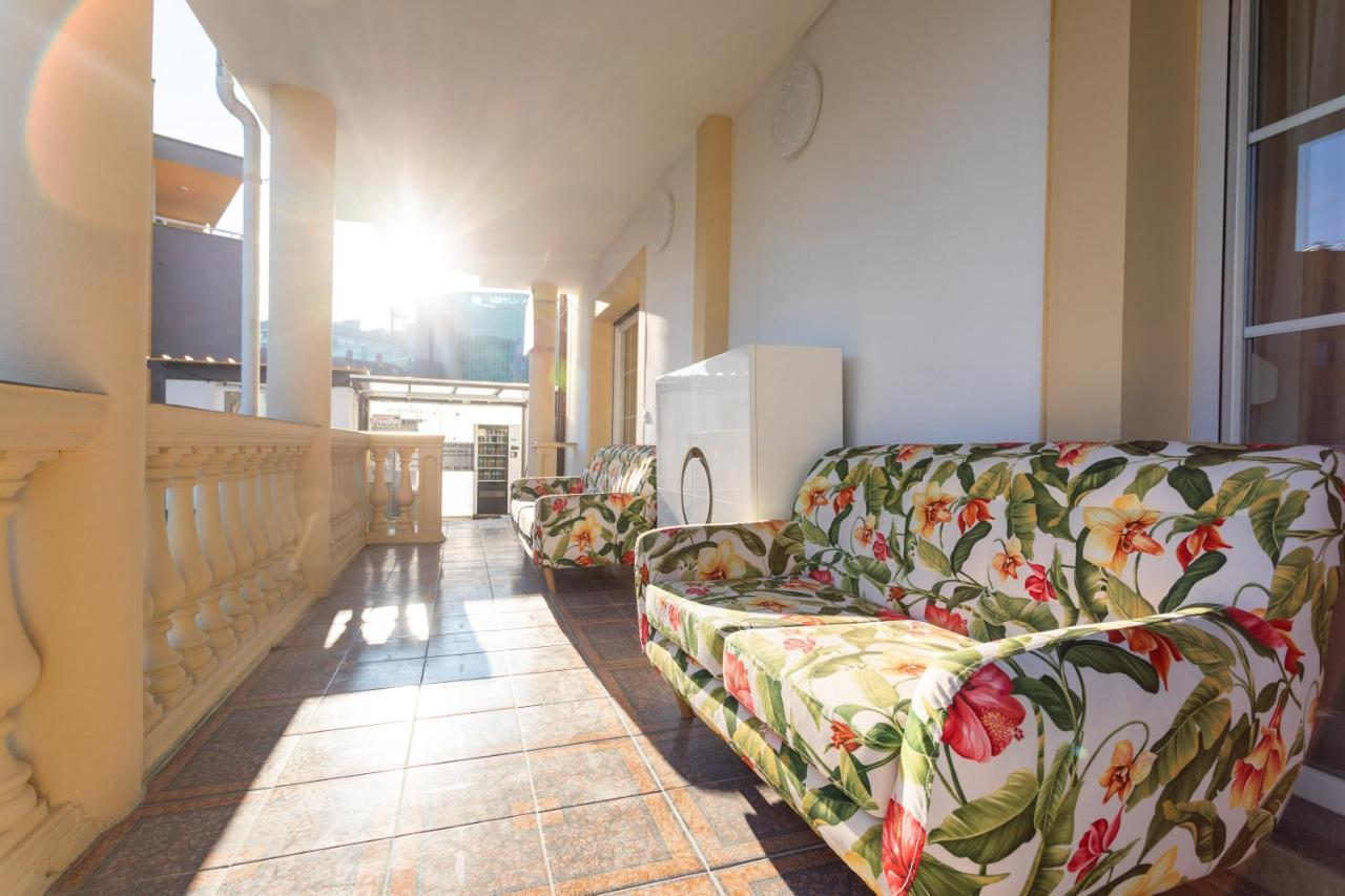 Apartments And Rooms Rubina Lubiana Esterno foto