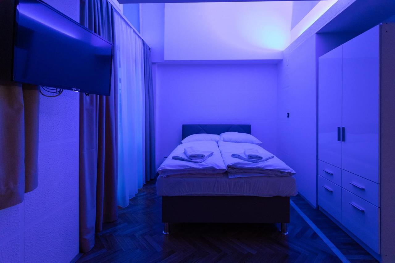 Apartments And Rooms Rubina Lubiana Esterno foto