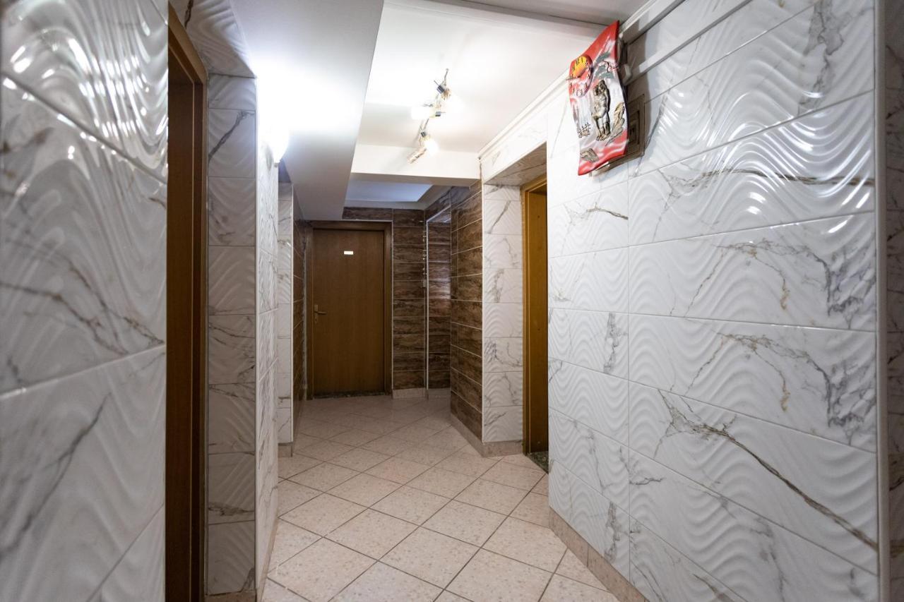 Apartments And Rooms Rubina Lubiana Esterno foto